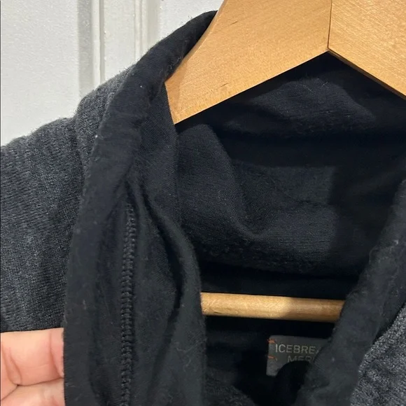 Icebreaker Merino Wool Cowl Neck Coziest Sweater in Charcoal Gray - Small - Picture 8 of 9